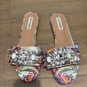 Steve Madden Silver and Pink Sandals with Wide Strap